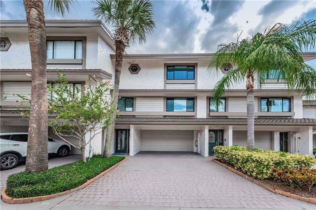 Property Photo:  119 Marina Del Rey Court  FL 33767 