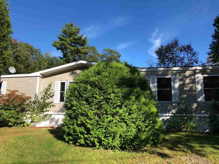 Property Photo:  135 Pine Ridge Road  NH 03307 