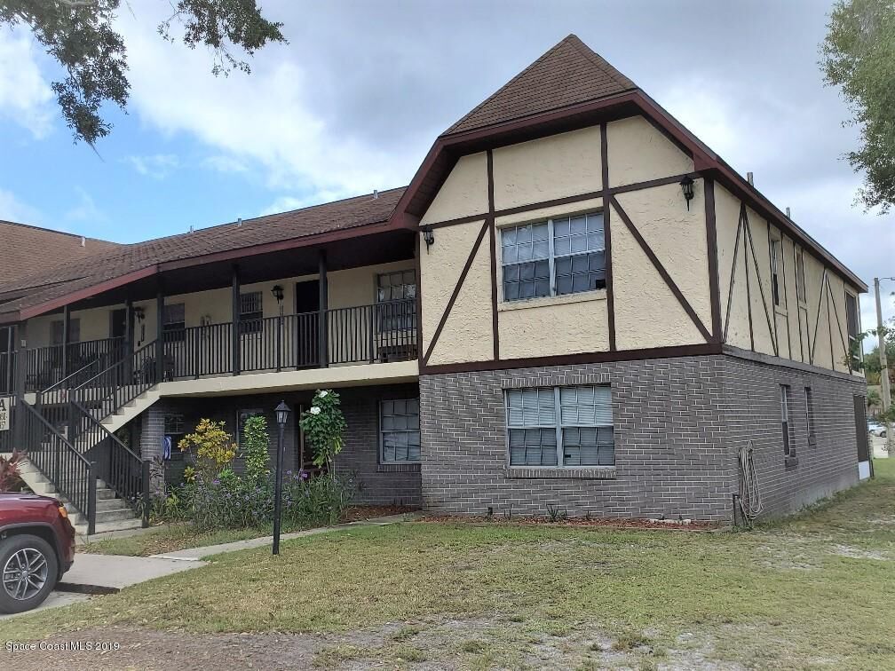 Property Photo: 2956 Sir Hamilton Circle FL 32780