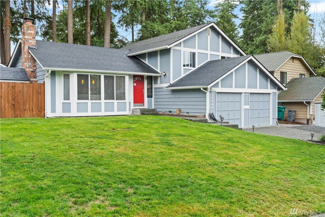 Property Photo:  17309 20th Dr SE  WA 98012 