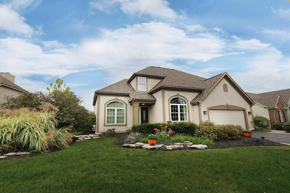 Property Photo: 757 Delmead Drive OH 43119