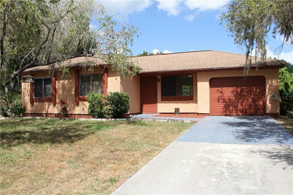 Property Photo:  20246 Astoria Avenue  FL 33952 