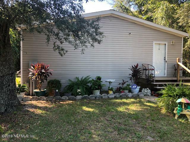 Property Photo:  305 Palmetto Avenue N  FL 32140 