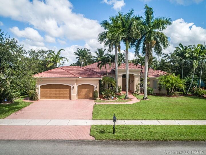 13801 SW 39th St  Davie FL 33330 photo