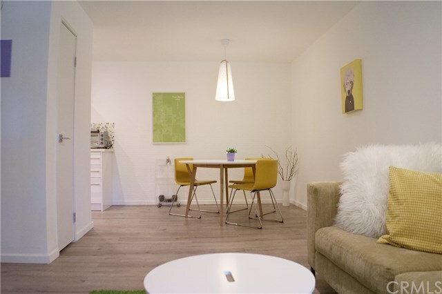 Property Photo:  675 N Los Felices Circle W J213  CA 92262 