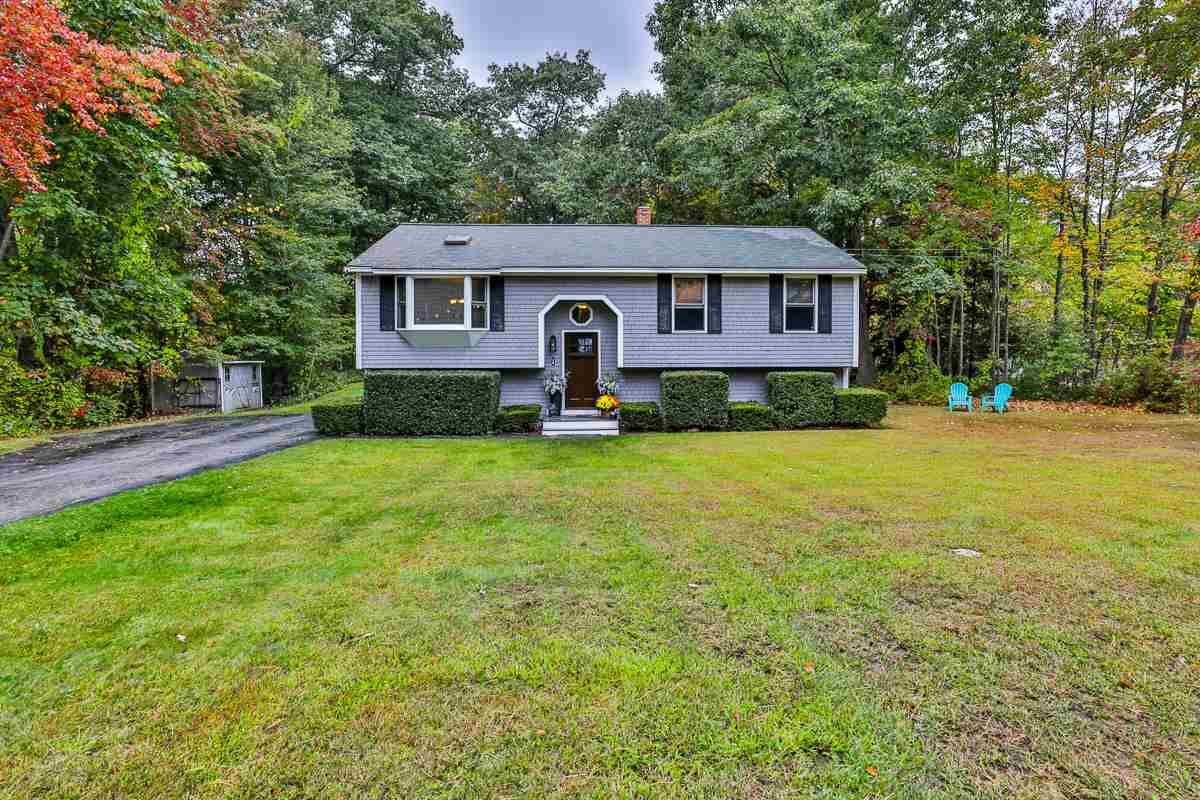 Property Photo:  20 Pinetree Road  NH 03032 