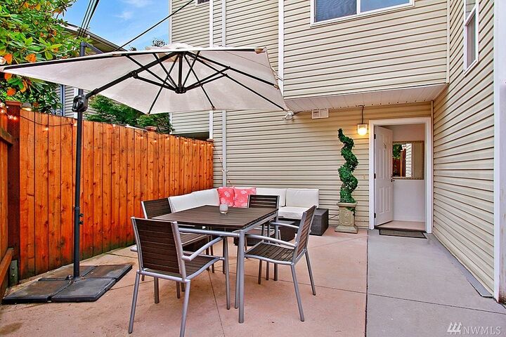 Property Photo: 2629 SW Nevada Street 103 WA 98126