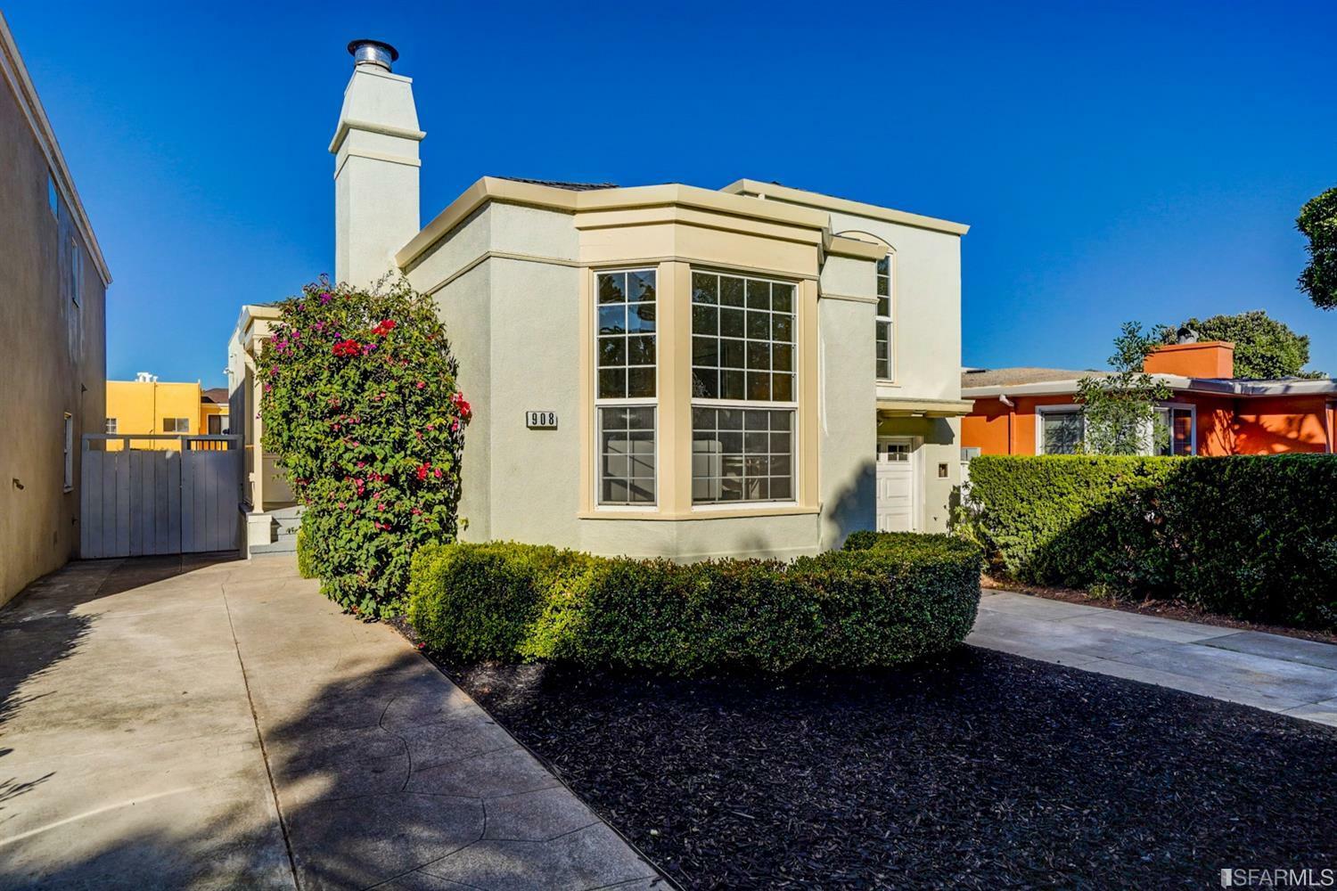 Property Photo:  908 Junipero Serra Boulevard  CA 94132 