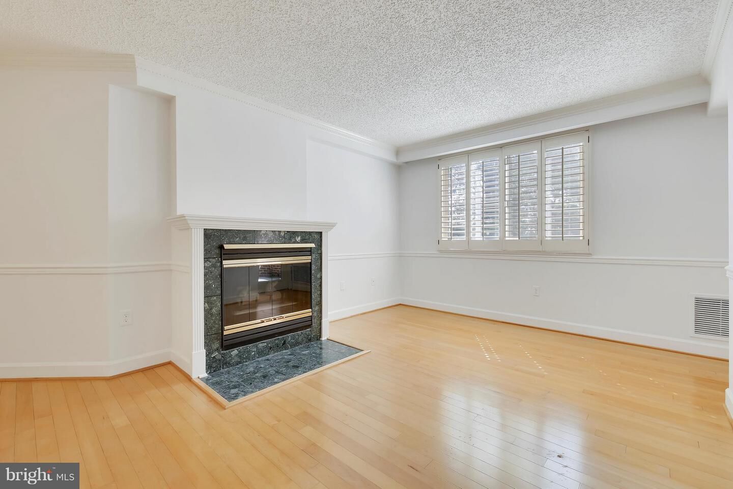 Property Photo:  1276 Wayne Street 319  VA 22201 