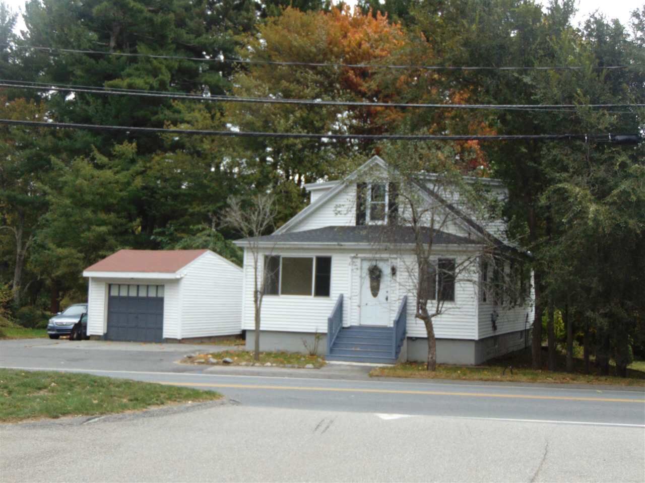 Property Photo:  8 Pond Street  NH 03079 