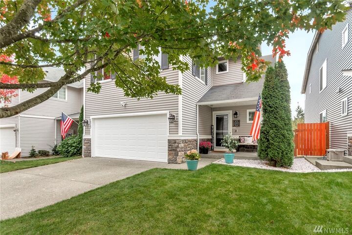 Property Photo: 19707 100th Street E WA 98391