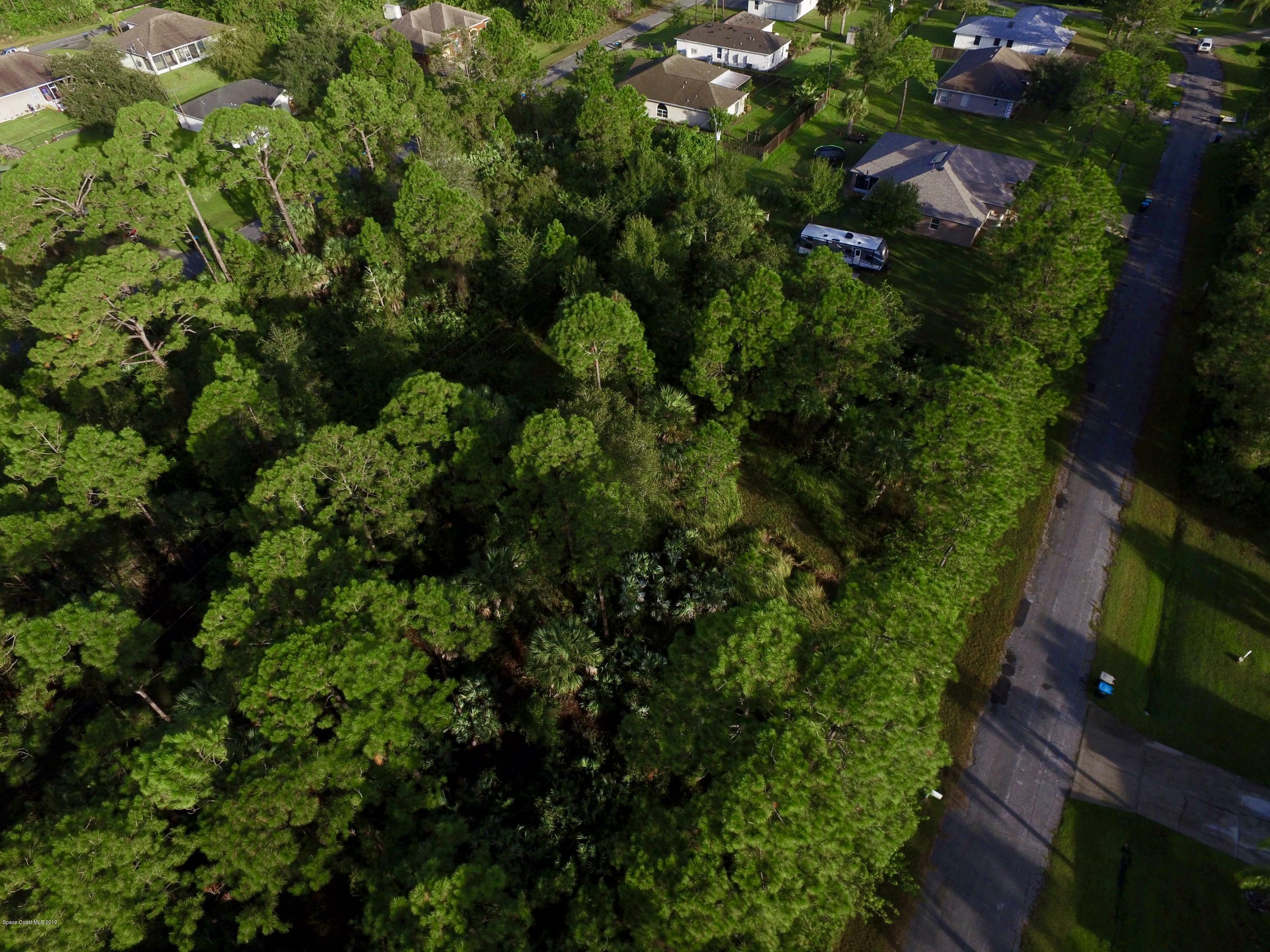 Property Photo:  3286 Reef Road SE  FL 32909 