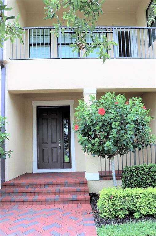 Property Photo: 5808 Yeats Manor Drive FL 33616