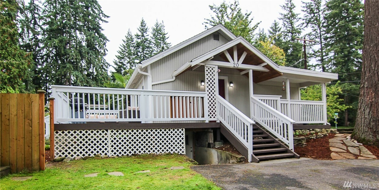 Property Photo:  20 137th St SW  WA 98208 