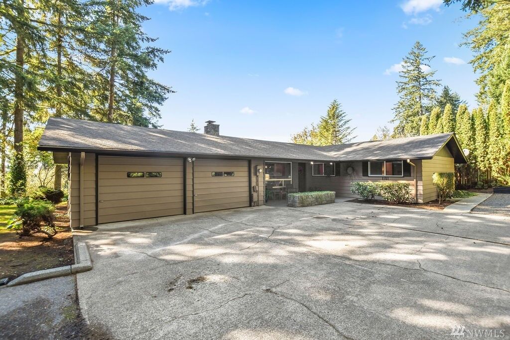 Property Photo:  1151 SE Evergreen Drive  WA 98532 