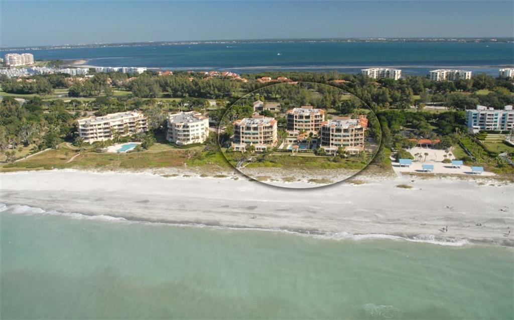 Property Photo: 2151 Gulf Of Mexico Drive 6 FL 34228