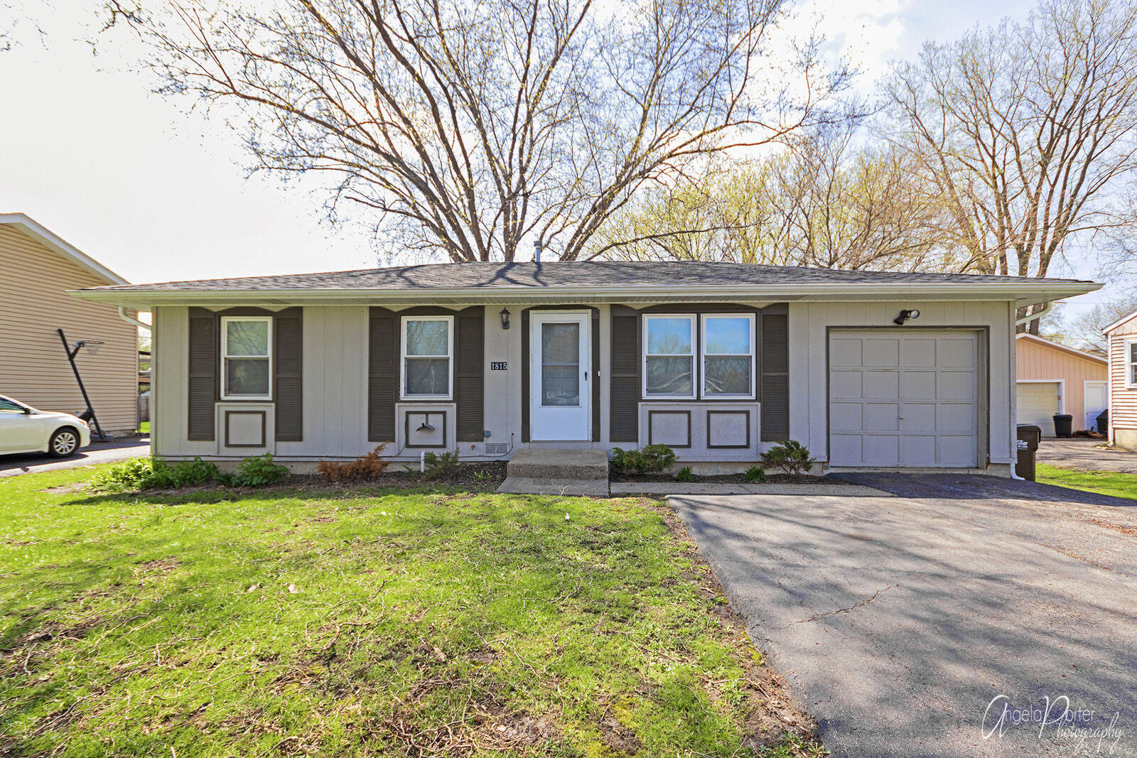 Property Photo:  1815 Beach Road  IL 60050 