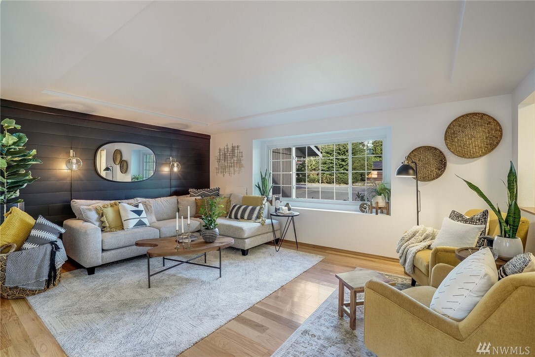 Property Photo: 2324 100th Street SE WA 98208