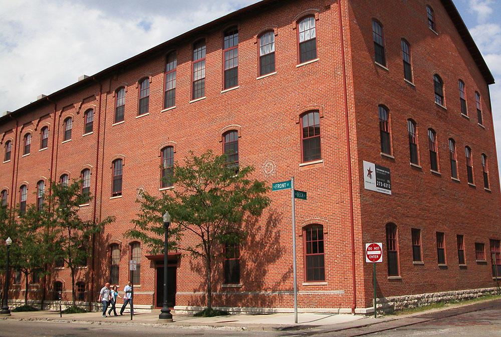 Property Photo: 544 S Front Street OH 43215