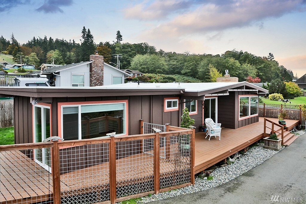 Property Photo:  4125 Scatchet View Dr  WA 98236 