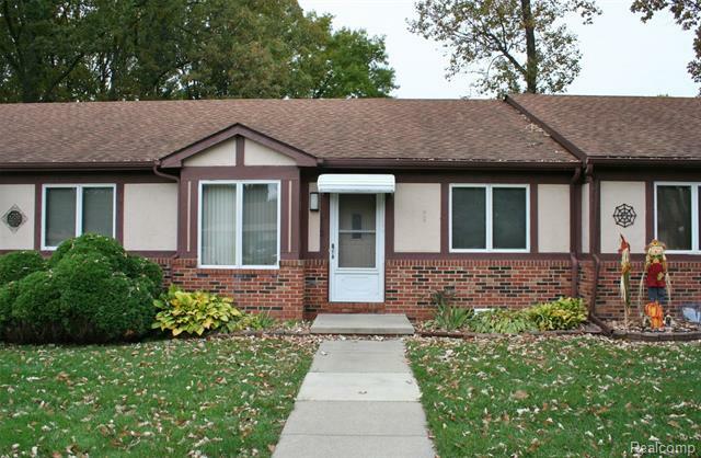 Property Photo:  33120 Woodworth Court  MI 48185 