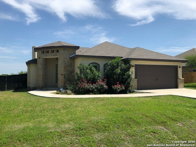 Property Photo: 134 River Park Dr TX 78130