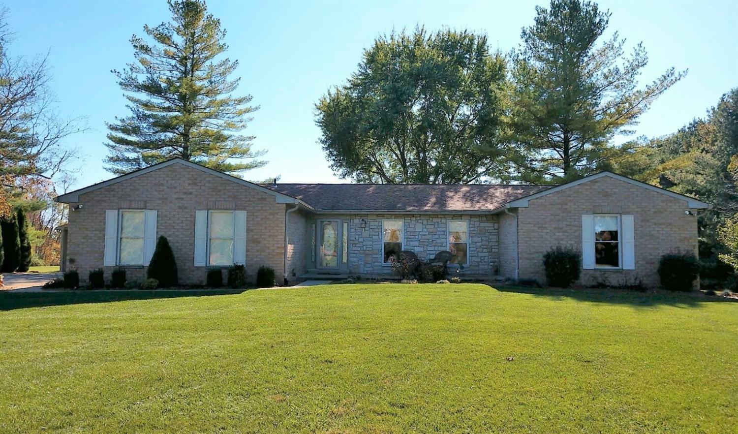 Property Photo: 1213 Hine Rd OH 45013