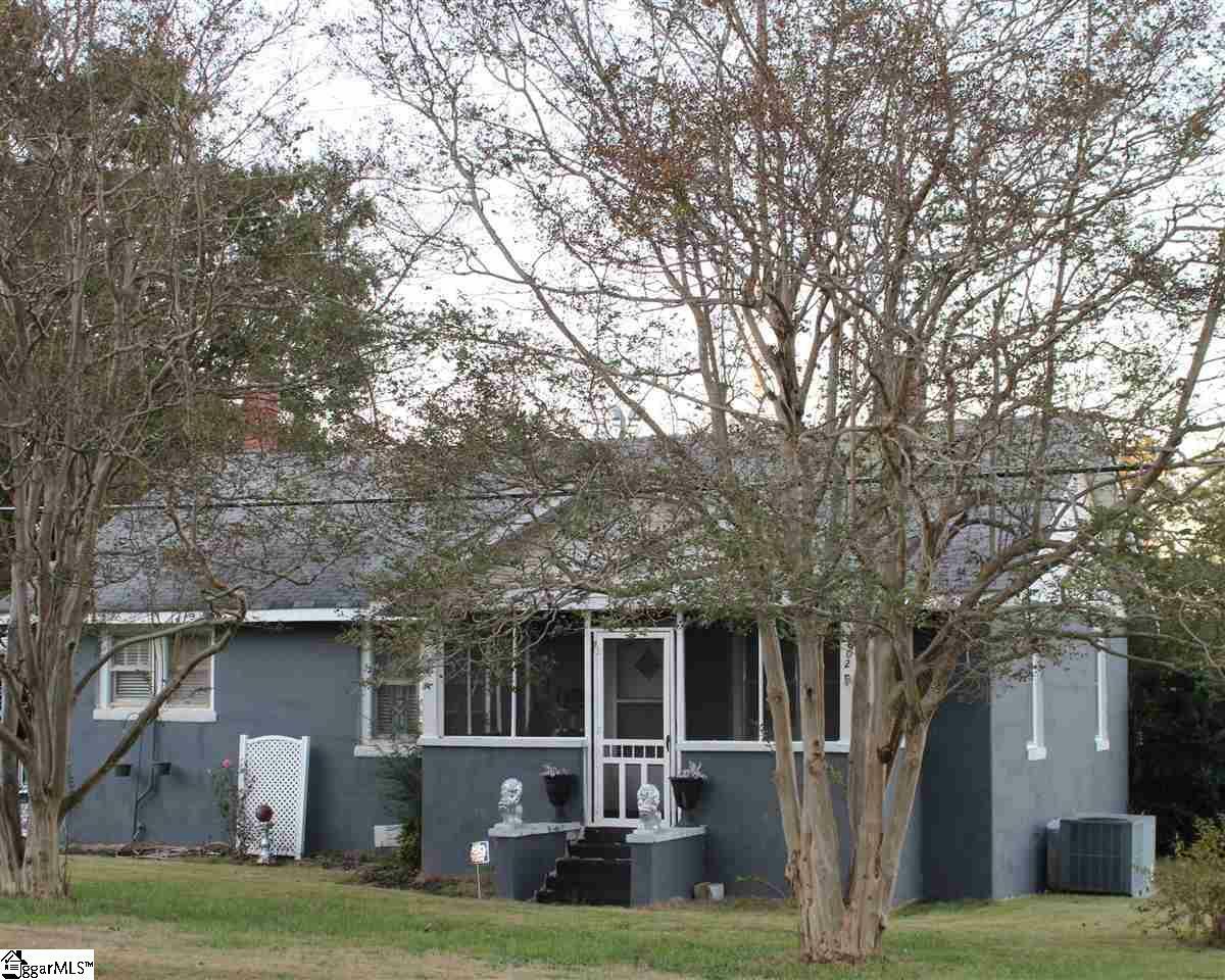 Property Photo:  1602 Holly Springs Road  SC 29365 