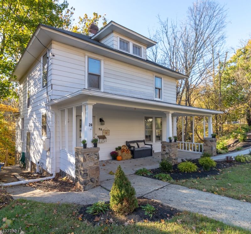Property Photo:  28 W Main St  NJ 08829 