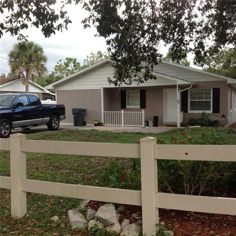 Property Photo: 111 Highland Avenue FL 33823
