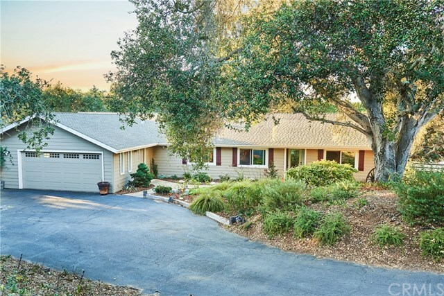 Property Photo:  2355 Clarkie Way  CA 93420 