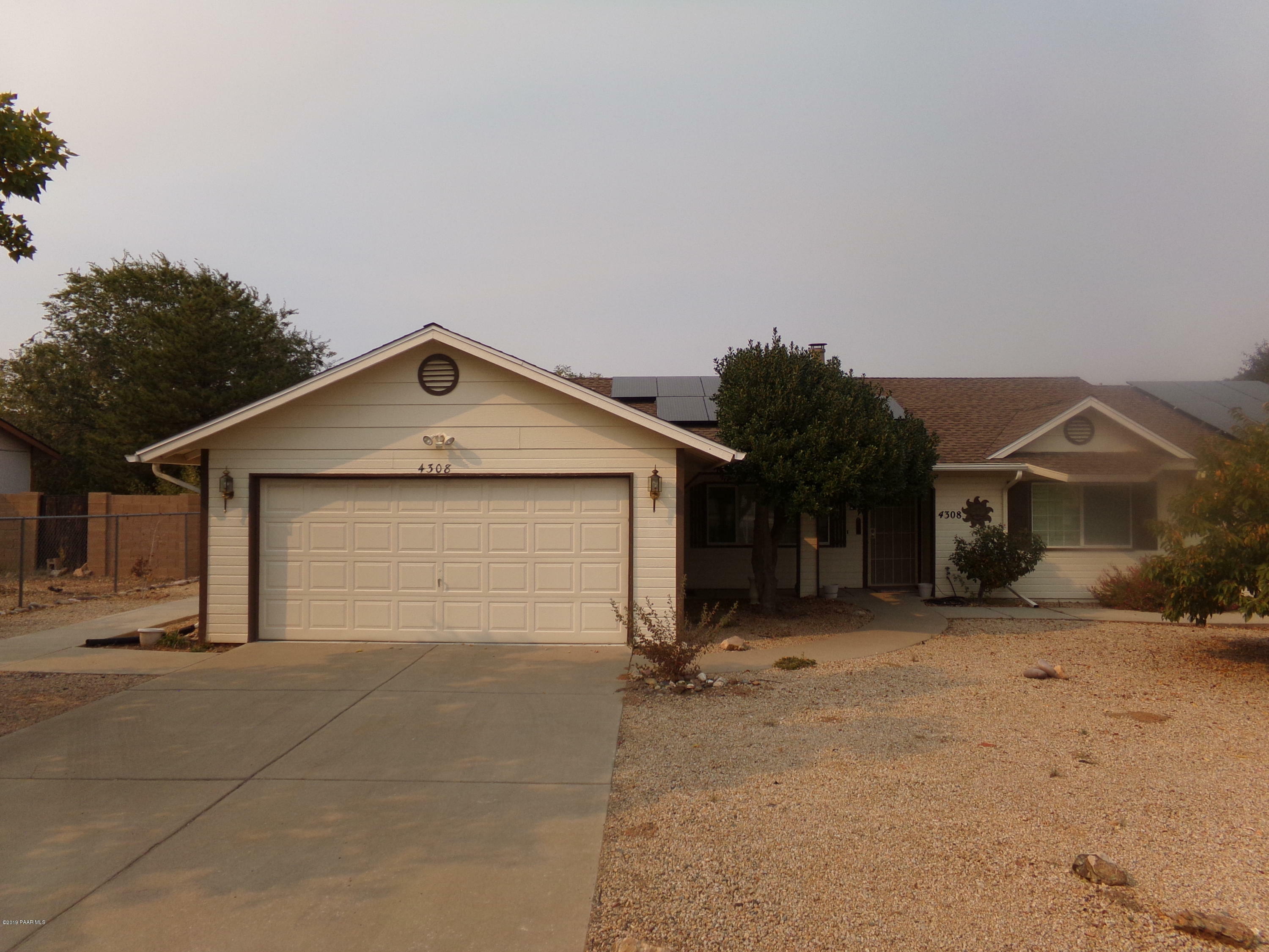 Property Photo:  4308 N Calle Santa Cruz  AZ 86314 