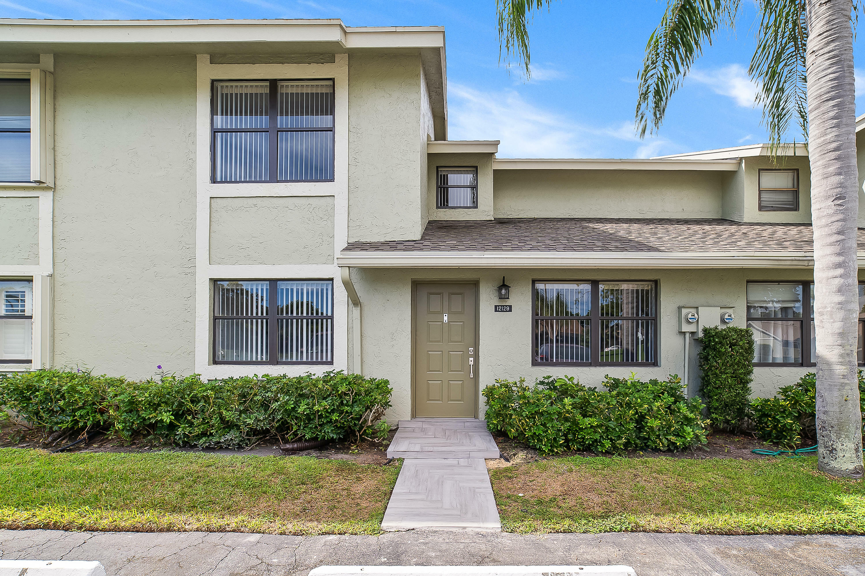 Property Photo:  12129 Rosedale Terrace  FL 33437 