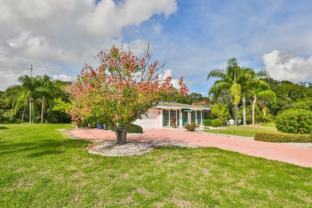 Property Photo:  1412 W Del Webb Boulevard  FL 33573 