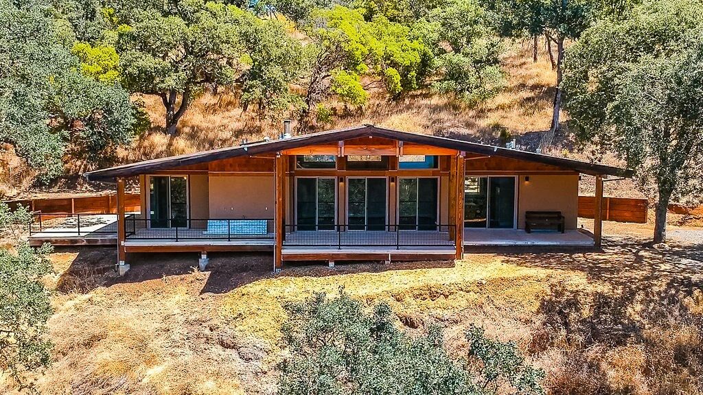 Property Photo: 11007 Crestview Drive CA 95424