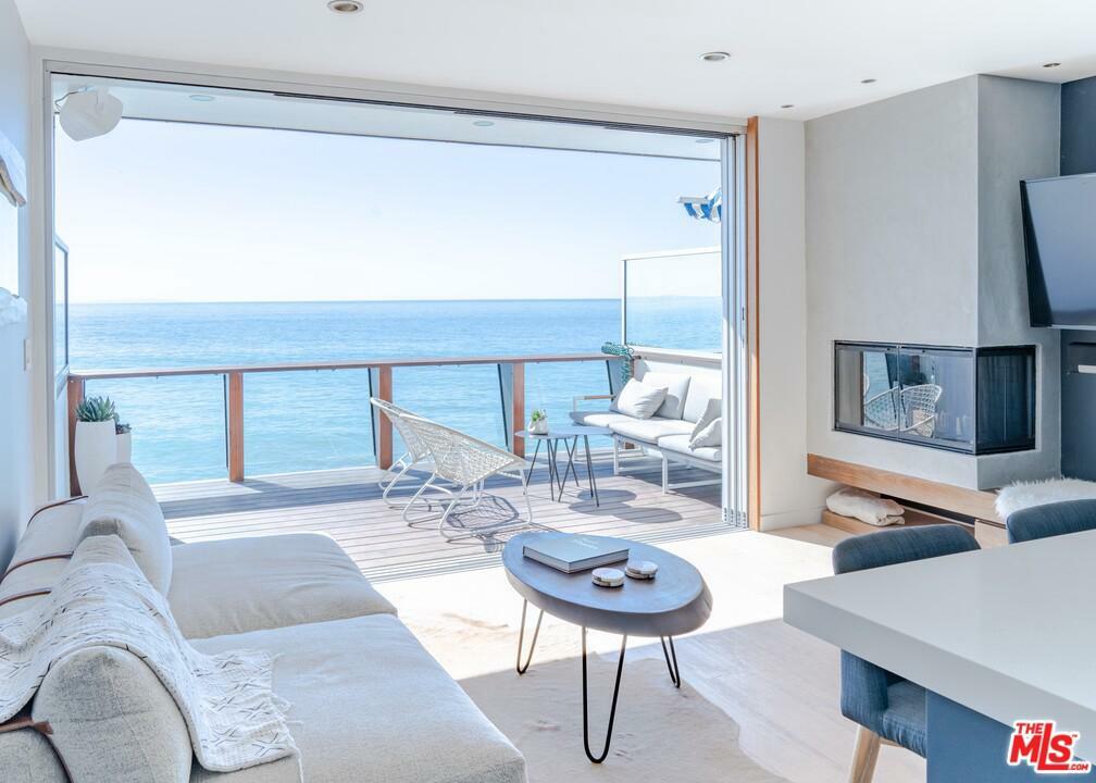 Property Photo: 20638 Pacific Coast Hwy 10 CA 90265