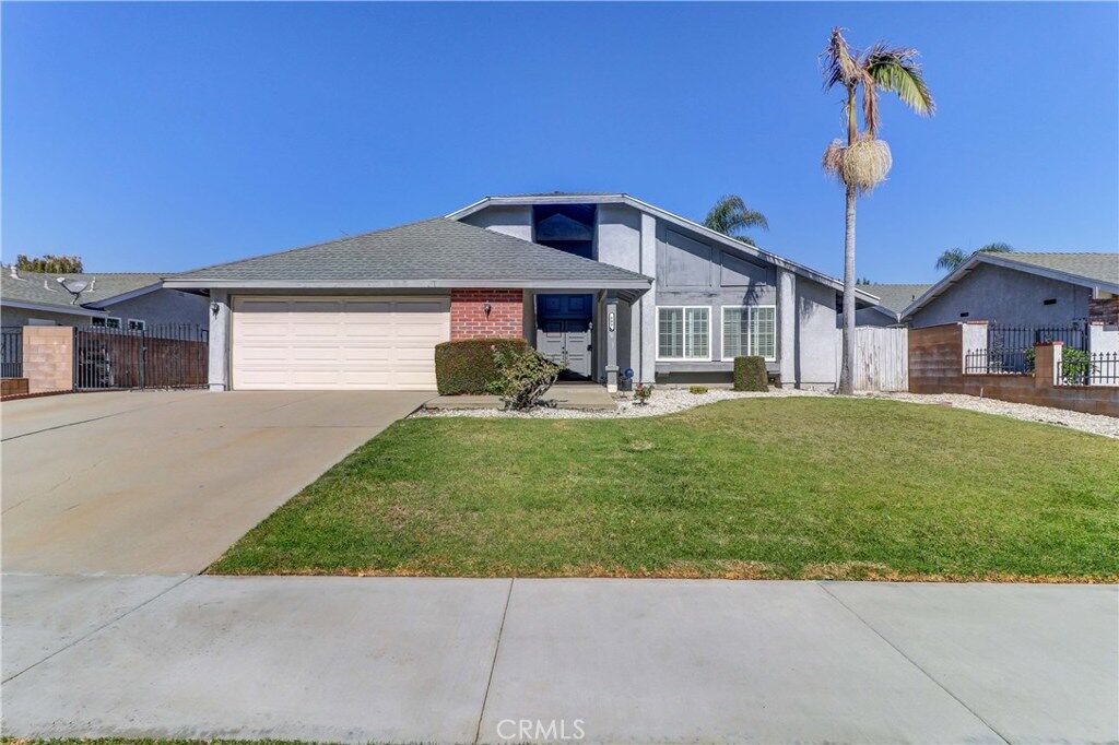 Property Photo: 609 E 14th Street CA 91786