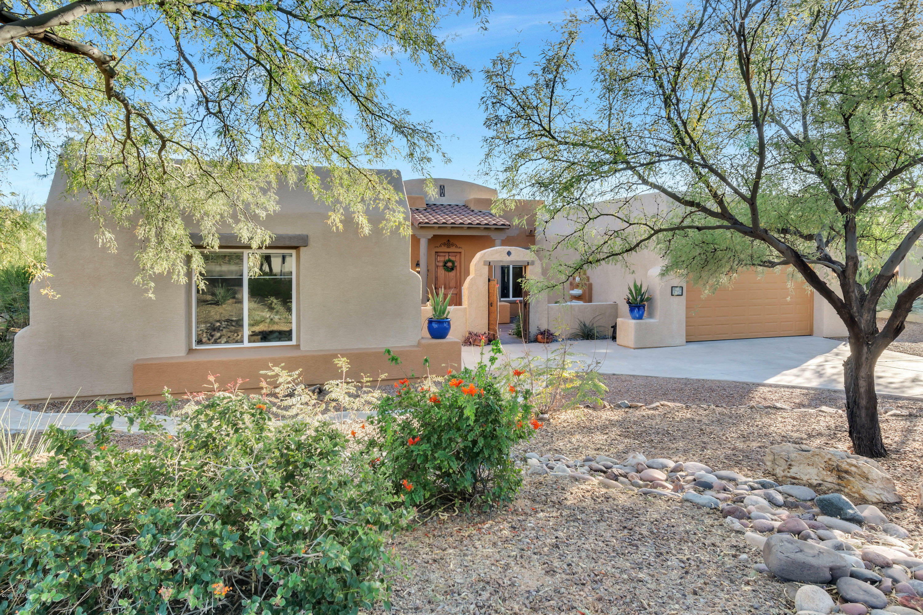 Property Photo: 12682 N Spirit Mountain Road AZ 85755