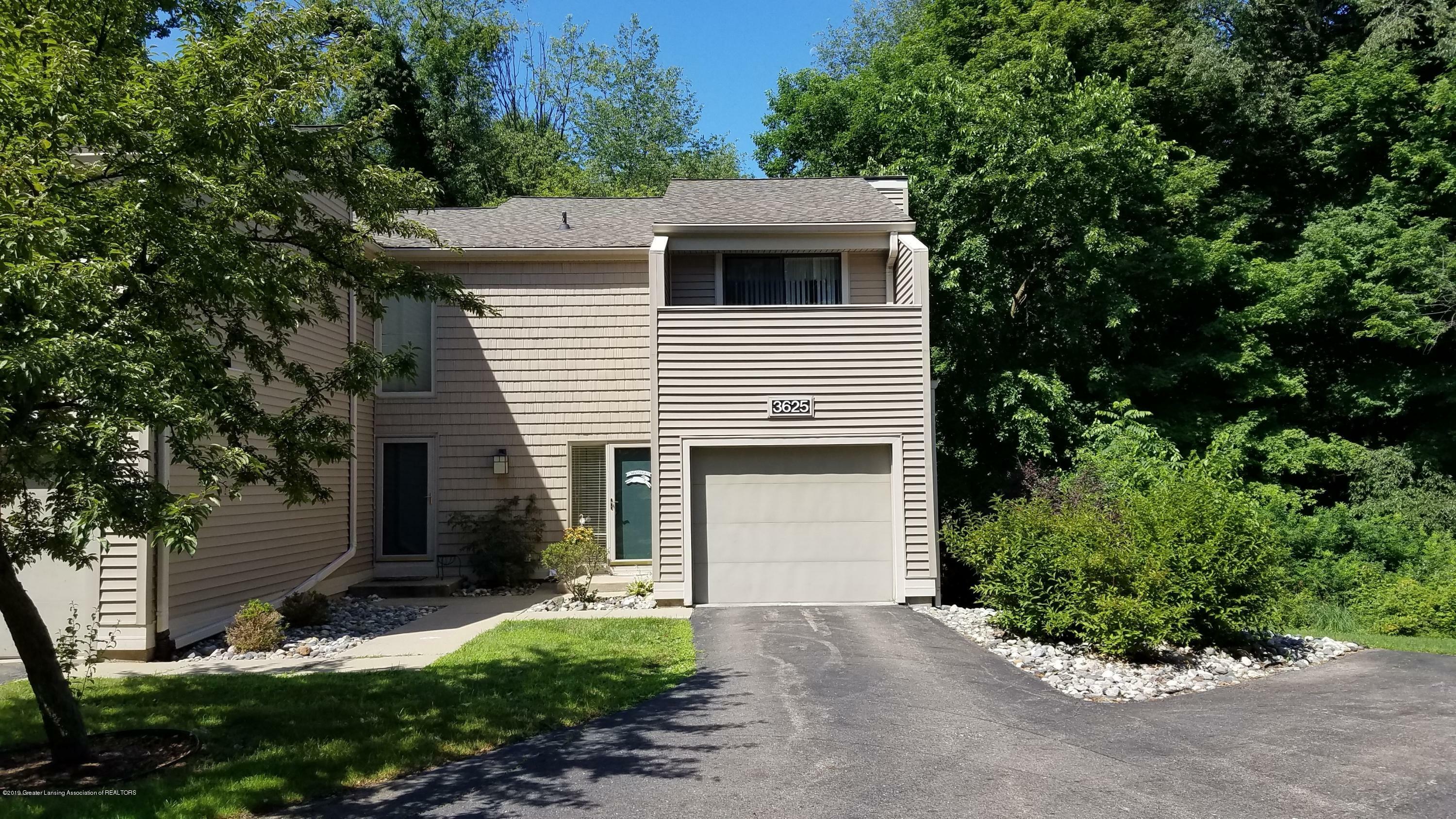 Property Photo:  3625 E Meadows Court  MI 48864 