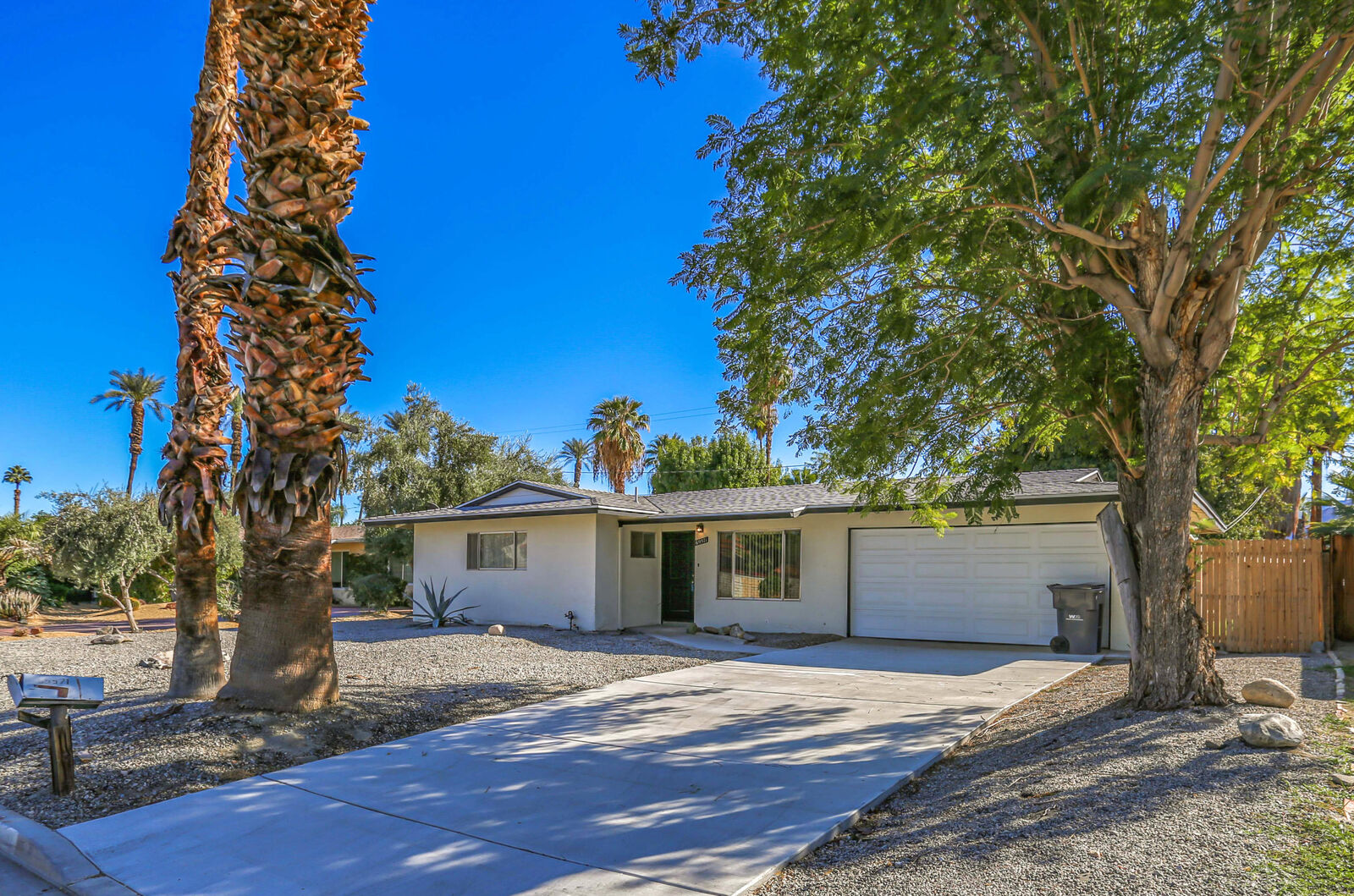 Property Photo:  69971 Sunny Lane  CA 92234 