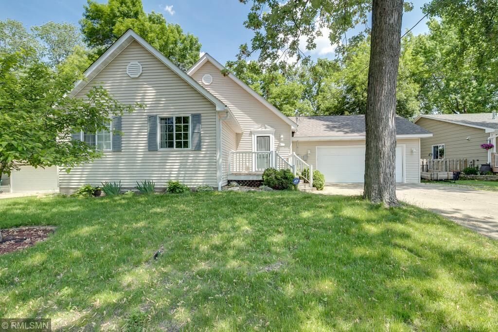 Property Photo: 6236 Orleans Lane N MN 55369