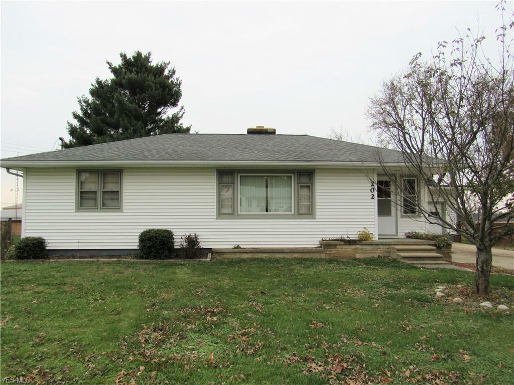 202 McIlvaine Drive  Creston OH 44217 photo