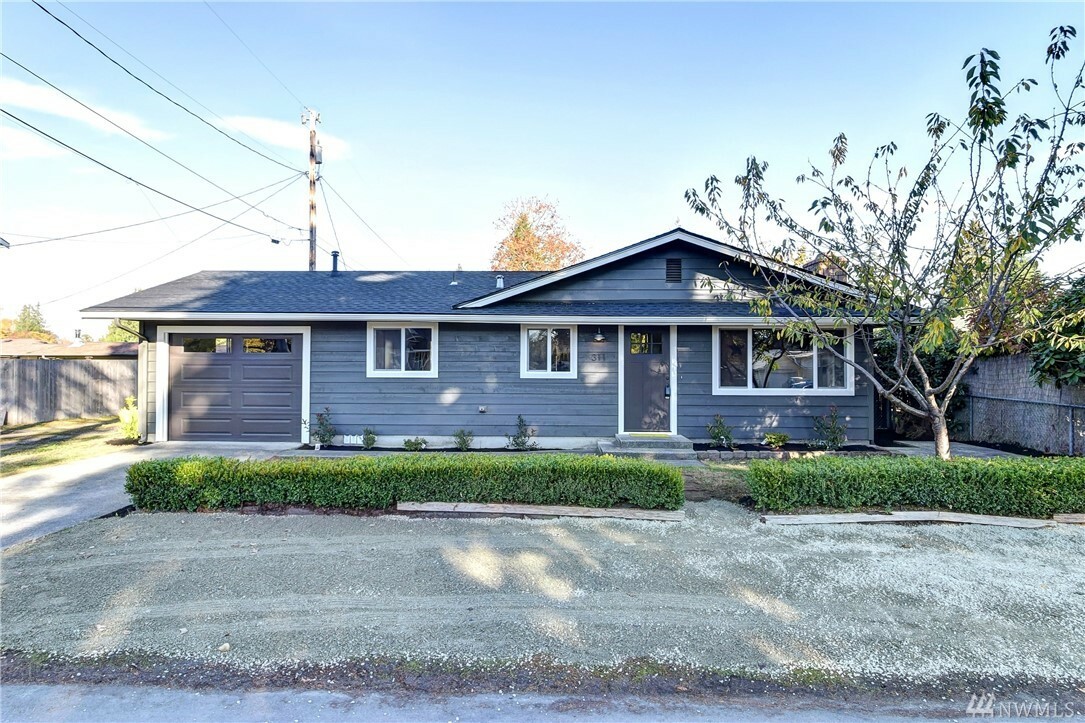 Property Photo:  311 E Highland Dr  WA 98223 