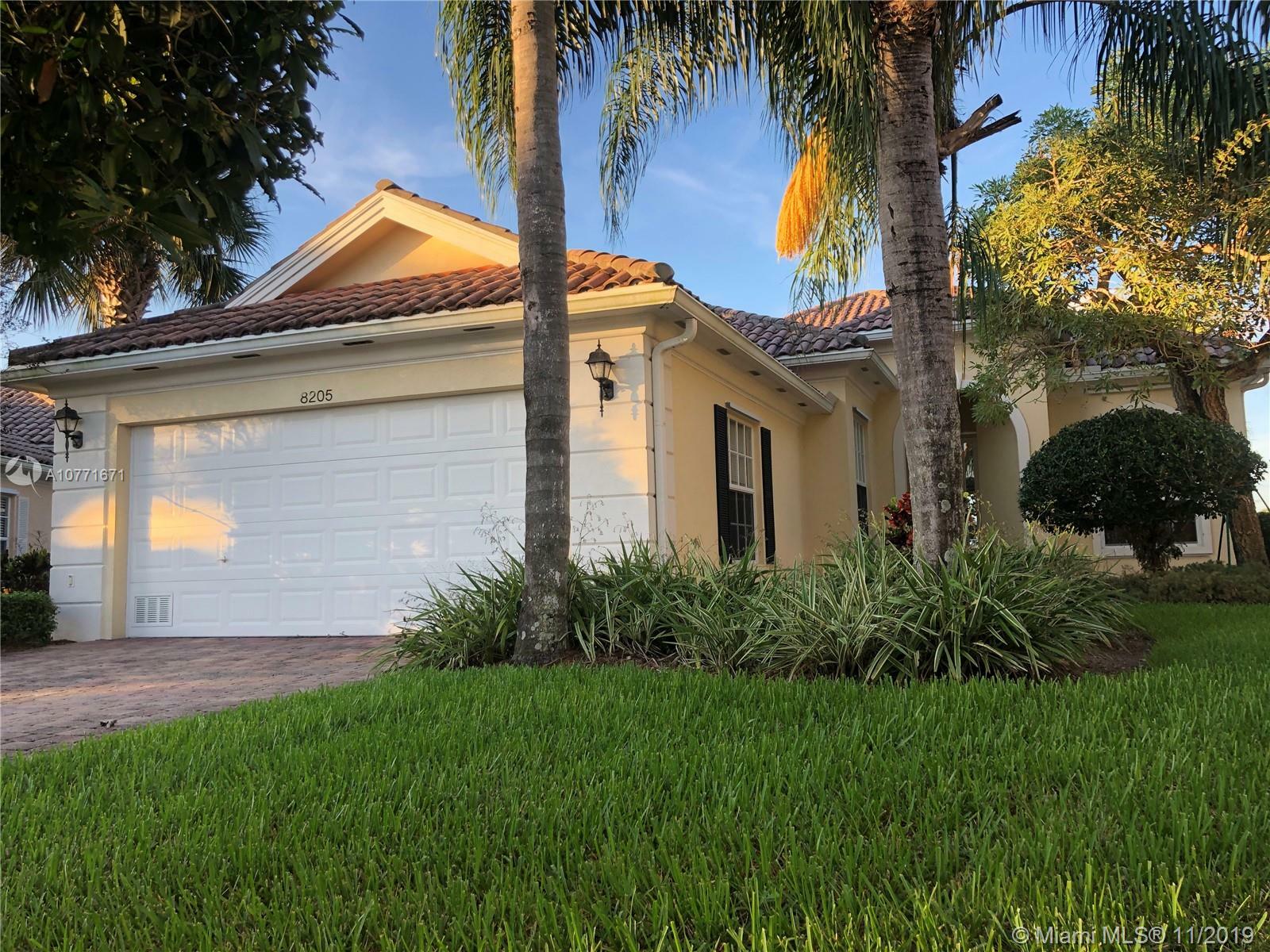 Property Photo:  8205 Laborie Ln 8205  FL 33414 