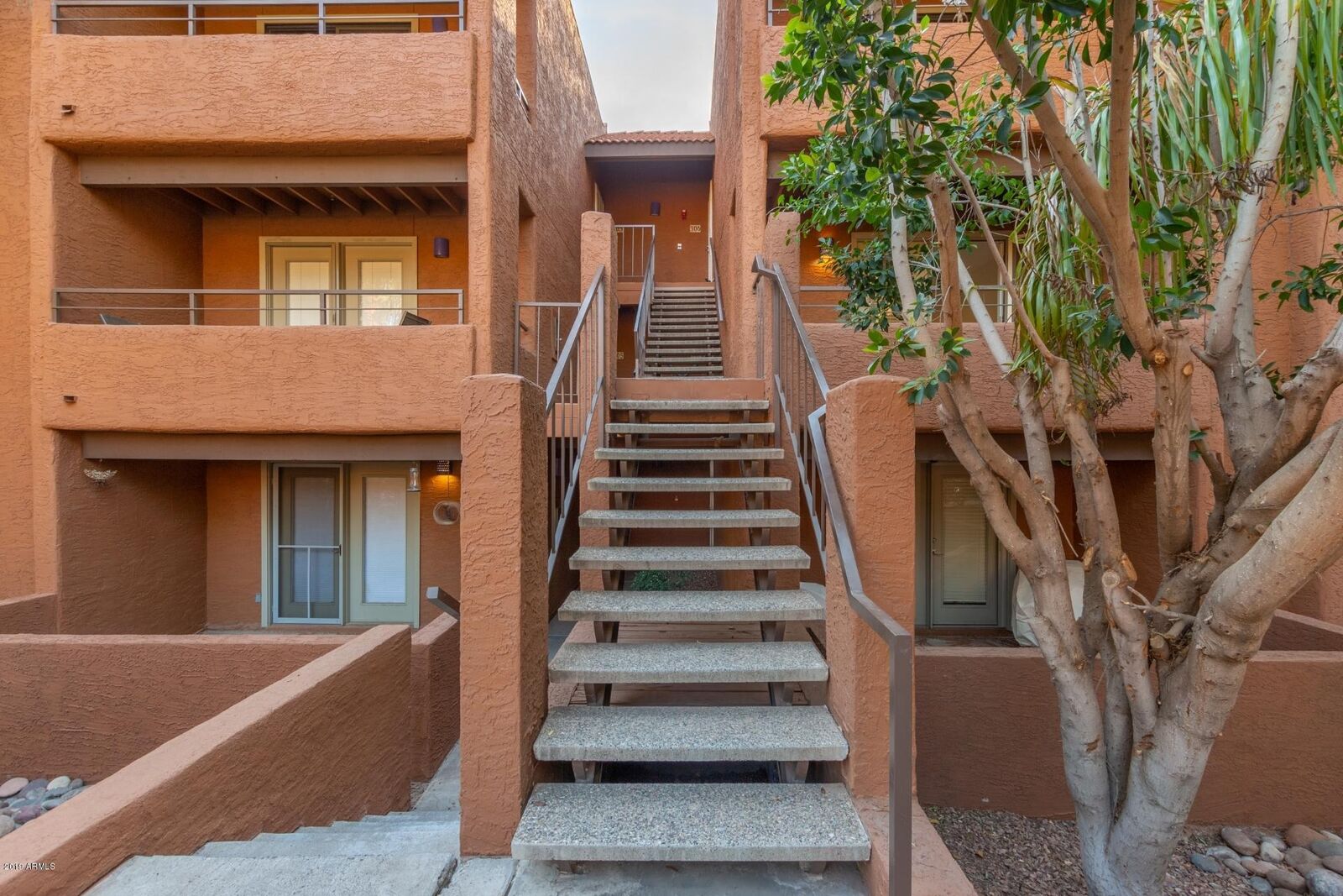 Property Photo: 4704 E Paradise Village Parkway N 206 AZ 85032