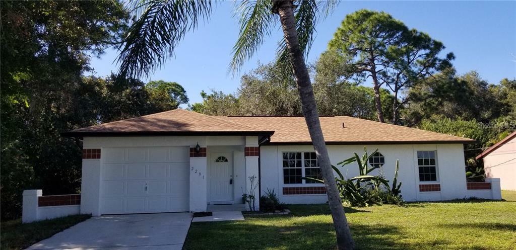 Property Photo:  2291 Tamarind Street  FL 33948 