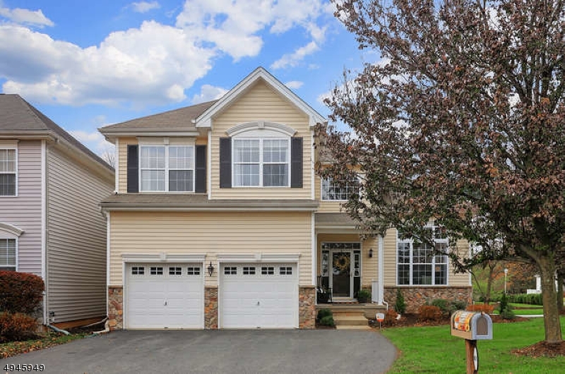 Property Photo: 41 Colts Ln NJ 08822
