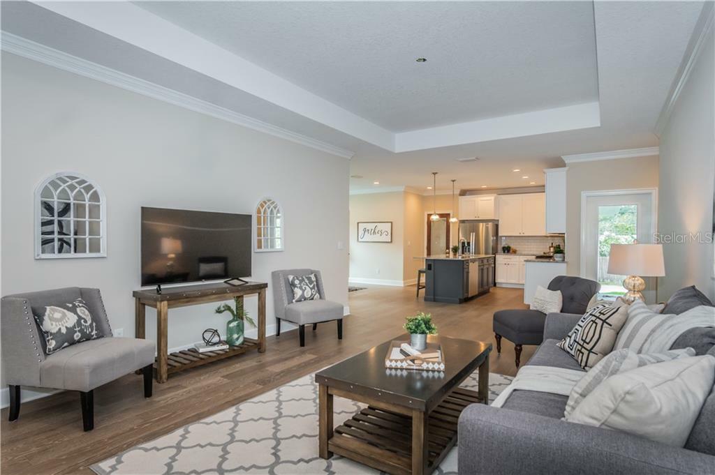 Property Photo: 131 42nd Avenue NE FL 33703