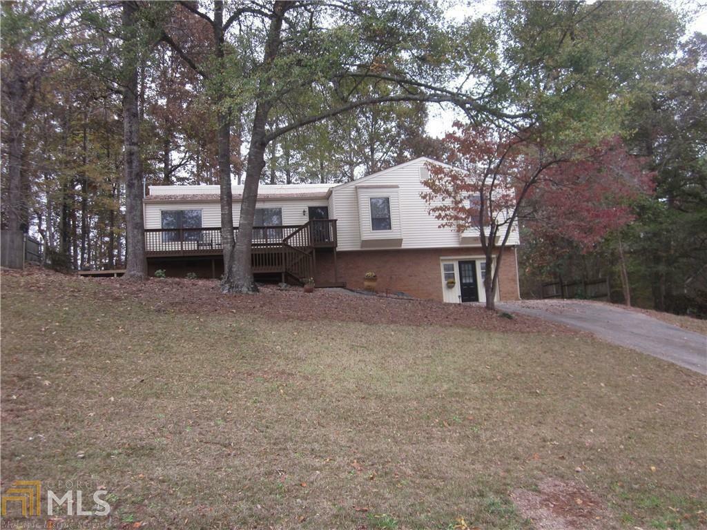 Property Photo:  149 Chickasaw Run  GA 30188 