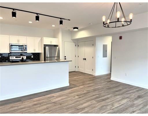 Property Photo: 172 Woburn Street 2003 MA 01867